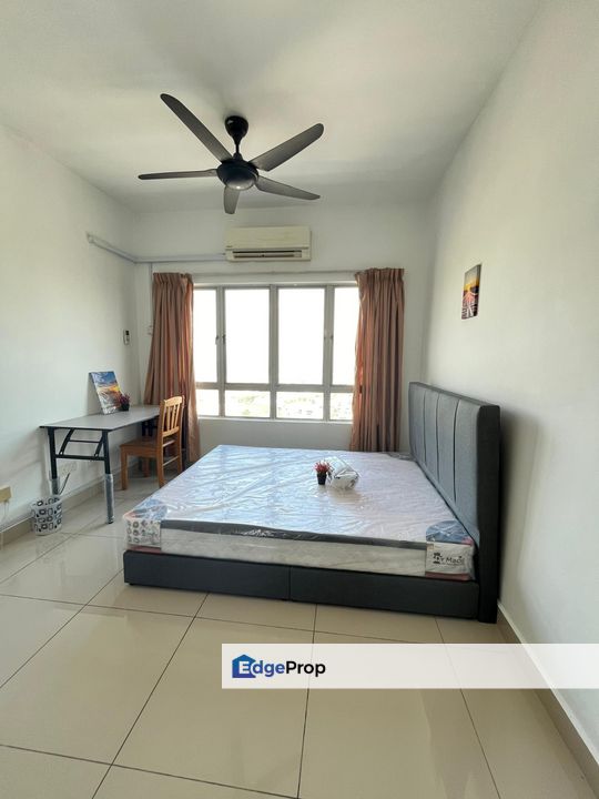 Medium Room with a nice open view Kota Damansara, Selangor, Kota Damansara