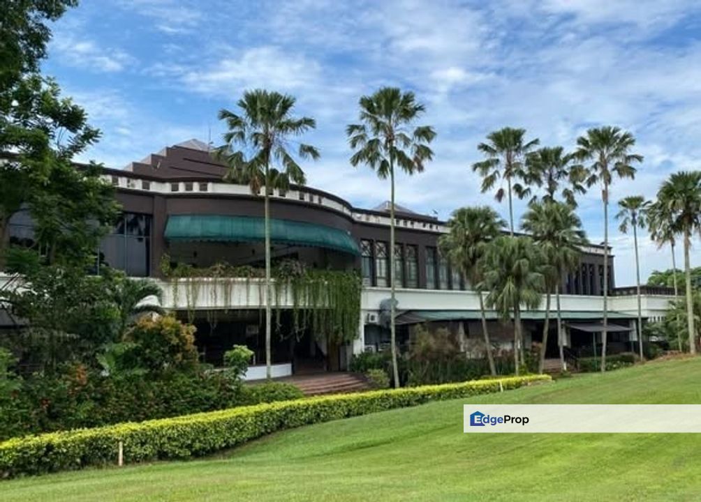 {30% OFF!!!] 3 Storey Detached House, Monterez Golf & Country Club, Shah Alam, Selangor, Shah Alam