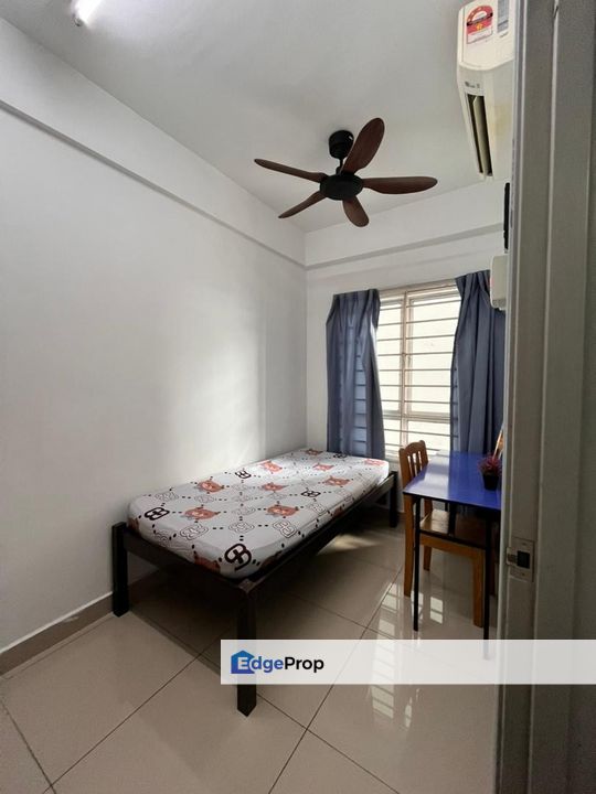 Female Unit Small Room Kota Damansara, Selangor, Kota Damansara