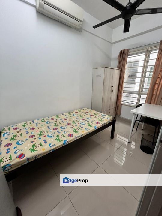 Small Room Casa Residenza Kota Damansara, Selangor, Kota Damansara