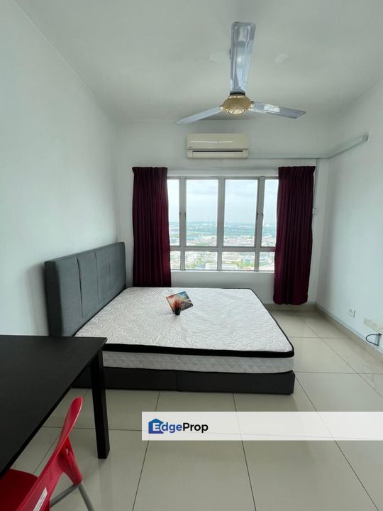Female Unit Medium Room Casa Residensi Kota Damansara, Selangor, Kota Damansara