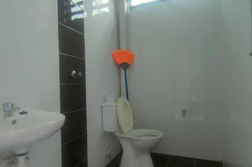 TAMAN SAUJANA SEMELING