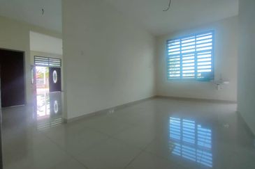 TAMAN SAUJANA SEMELING