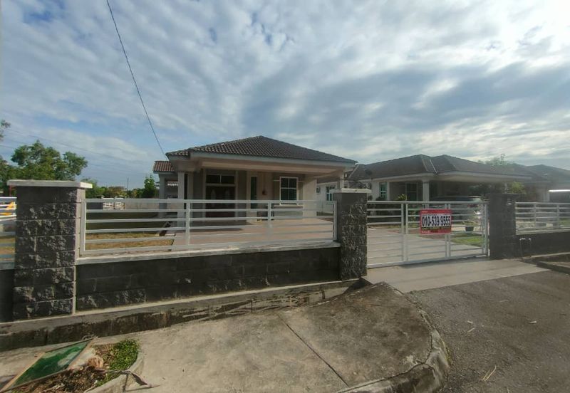 TAMAN SAUJANA SEMELING