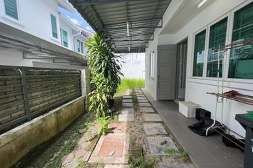 Bukit Banyan Eugenia