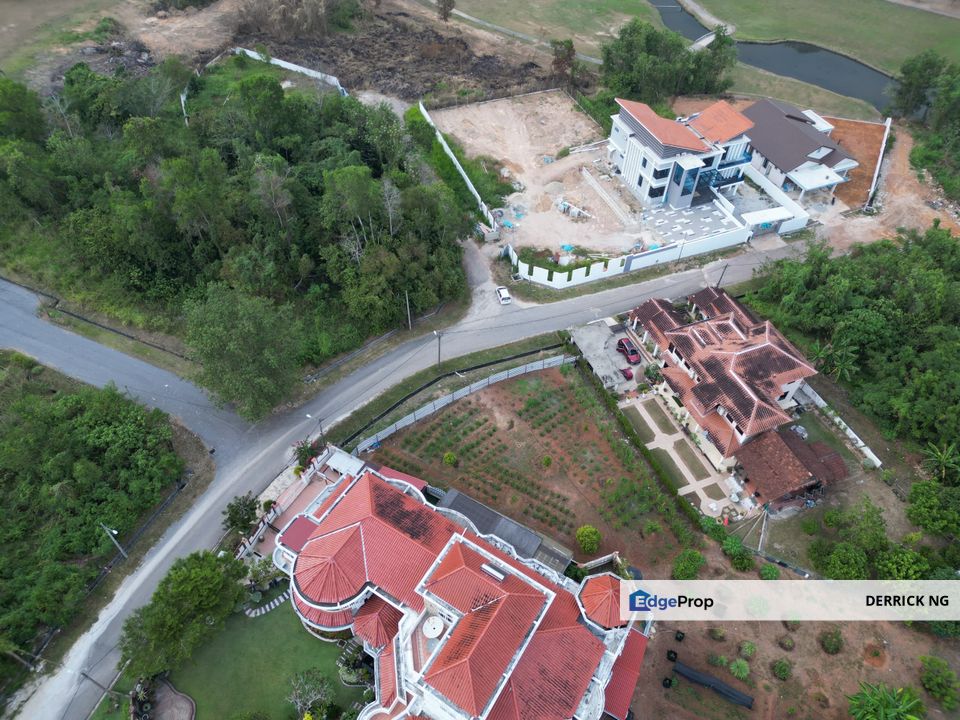 Cinta Sayang Golf Club Bungalow Lot  Golf View Bumi Lot For Sale, Kedah, Sungai Petani