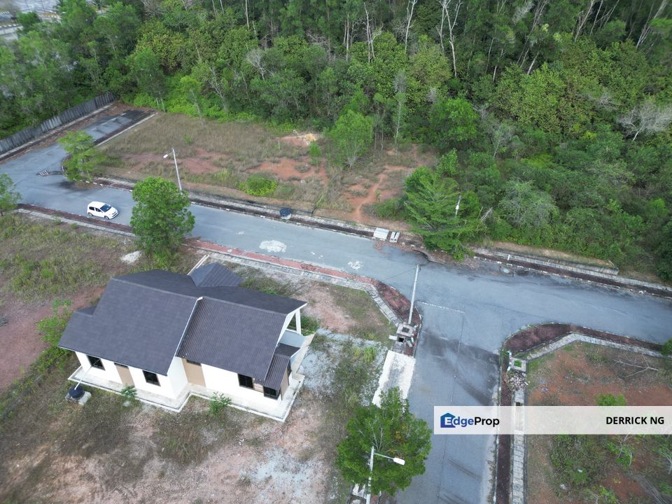 Below Market Price Bungalow Land Cinta  Sayang Golf Club For Sale, Kedah, Kuala Muda