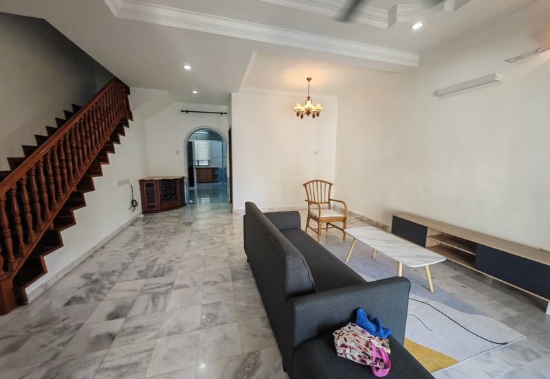 Bandar Laguna Merbok