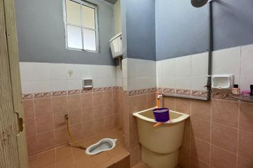 BANDAR LAGUNA MERBOK (TERES)