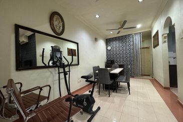 BANDAR LAGUNA MERBOK (TERES)