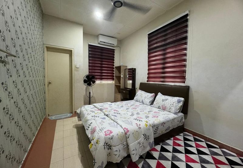 BANDAR LAGUNA MERBOK (TERES)