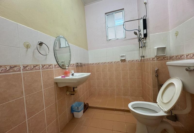 BANDAR LAGUNA MERBOK (TERES)