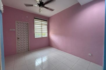 TAMAN PERMATA HILL PARK