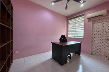 TAMAN PERMATA HILL PARK