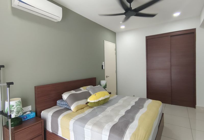 Tropicana Bay Residences