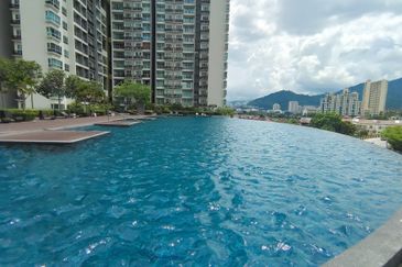 Tropicana Bay Residences