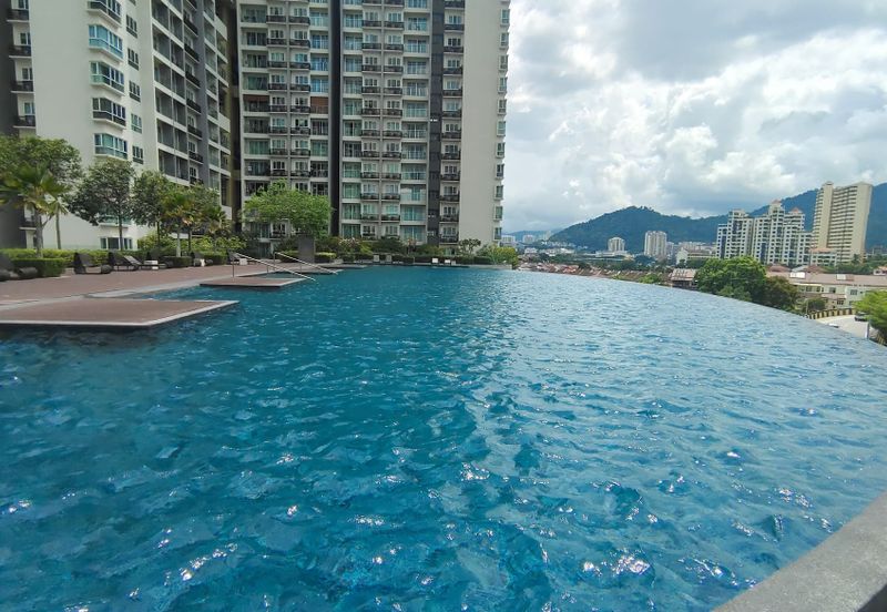 Tropicana Bay Residences