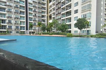 Tropicana Bay Residences