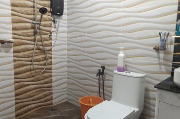 BANDAR LAGUNA MERBOK (TERES)