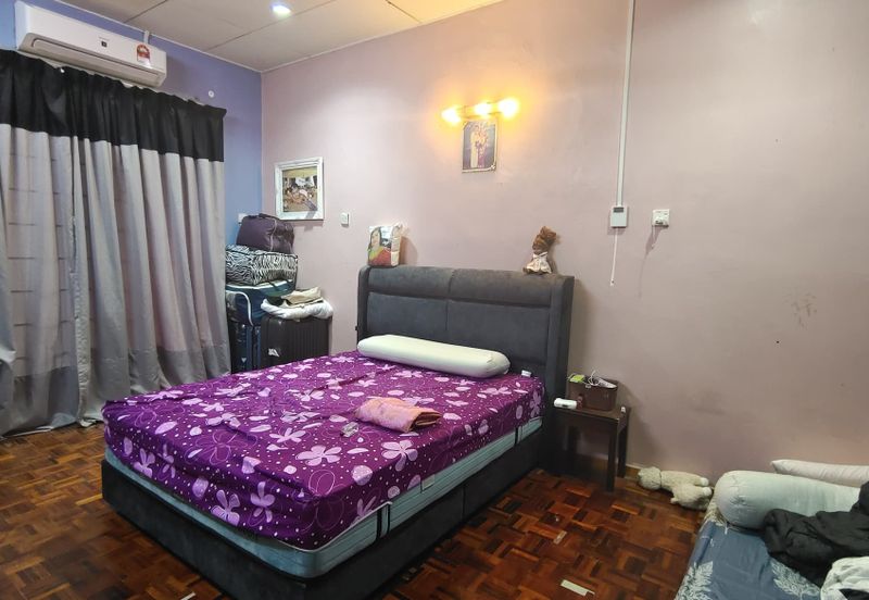 BANDAR LAGUNA MERBOK (TERES)