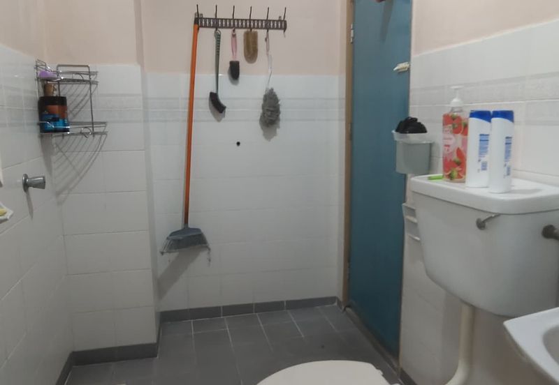 BANDAR LAGUNA MERBOK (TERES)