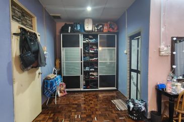 BANDAR LAGUNA MERBOK (TERES)