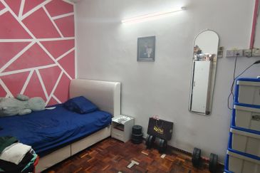 BANDAR LAGUNA MERBOK (TERES)