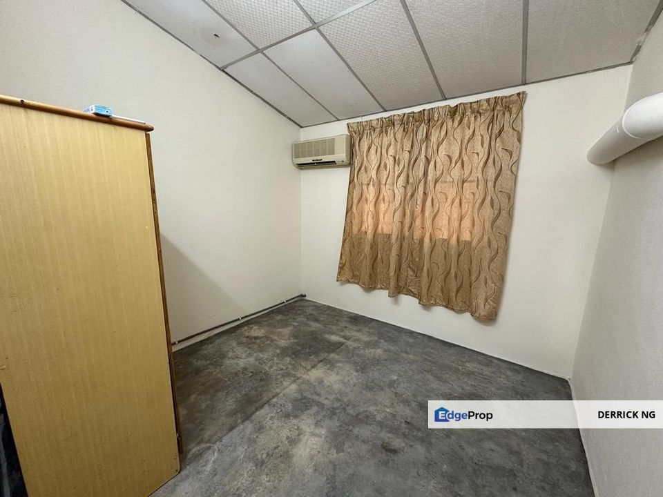 Taman Ria Jaya Near Maybank , Chinese Neighbor 1 Stry Terrace Corner House For Sale, Kedah, Sungai Petani