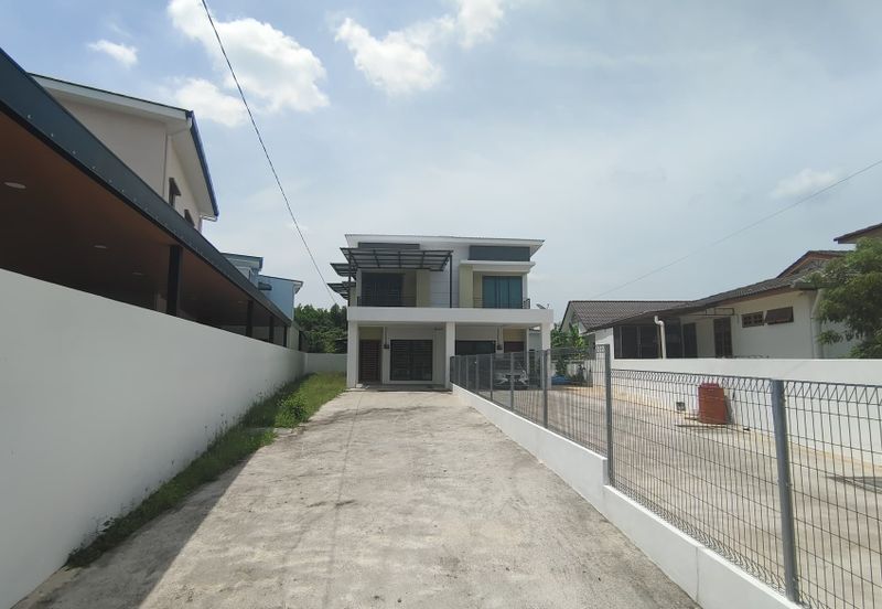 TAMAN TERATAI (PERMATA)