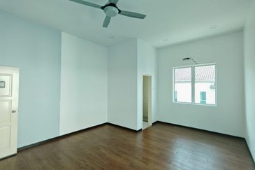 Bukit Banyan Eugenia