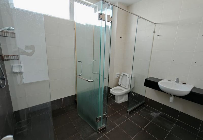 Bukit Banyan Eugenia