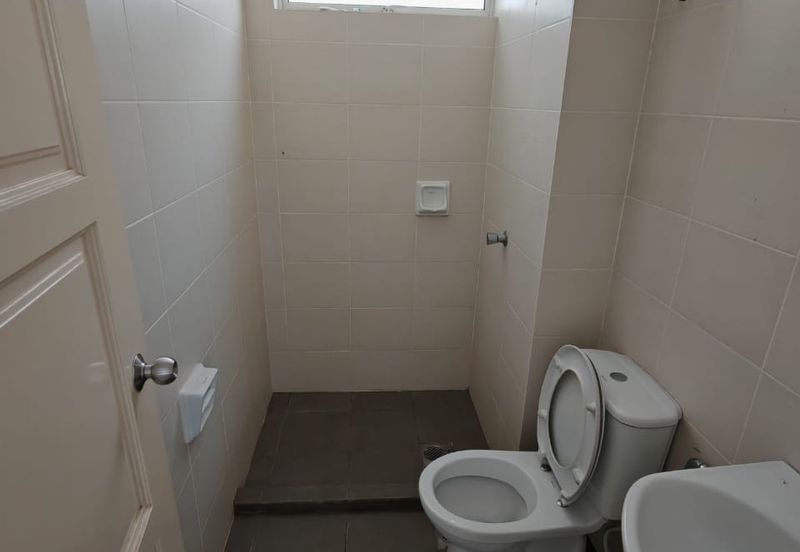 Bukit Banyan Eugenia