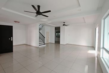 Bukit Banyan Eugenia