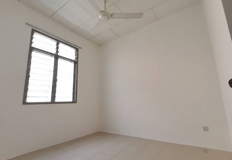 Persiaran Tuanku Haminah