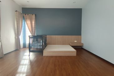 BANDAR LAGUNA MERBOK (KEMBAR)