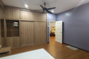 BANDAR LAGUNA MERBOK (KEMBAR)