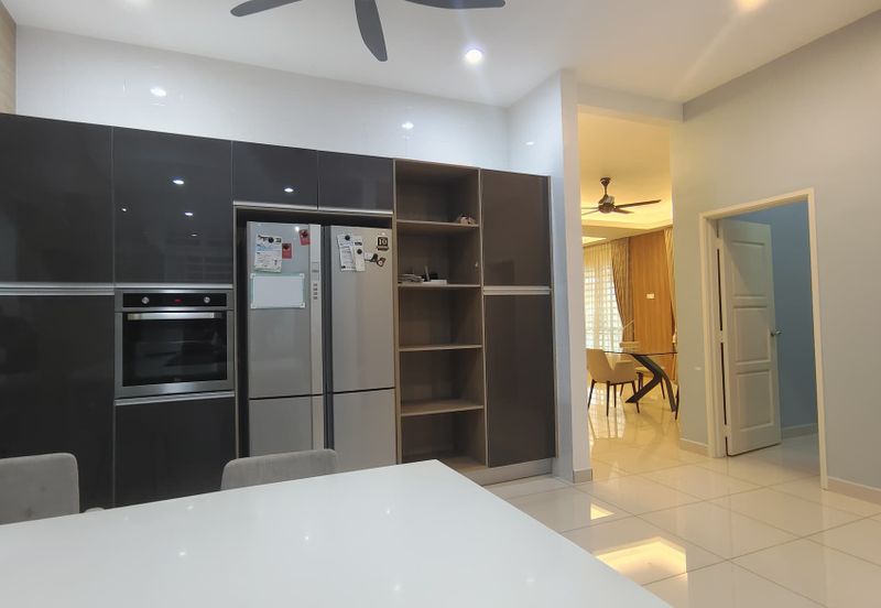 BANDAR LAGUNA MERBOK (KEMBAR)