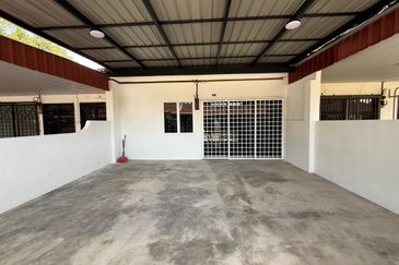 BANDAR AMANJAYA (ZON ANGGERIK)