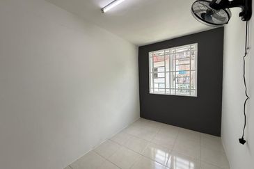 BANDAR AMANJAYA (ZON ANGGERIK)