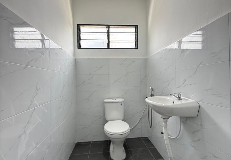 BANDAR AMANJAYA (ZON ANGGERIK)