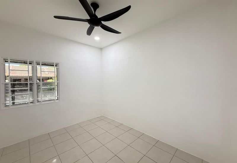 BANDAR AMANJAYA (ZON ANGGERIK)