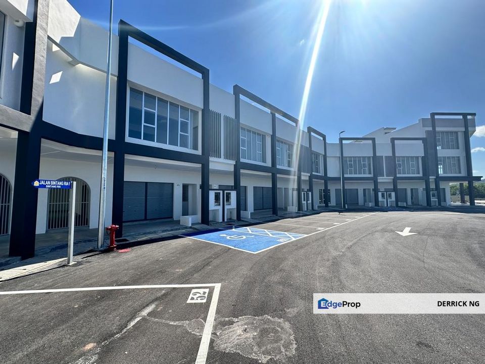 New Commercial Area Bintang Ria Facing Main Road 2 Stry Shoplot For Rent, Kedah, Sungai Petani