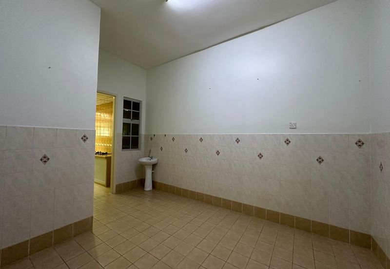 Bandar Laguna Merbok