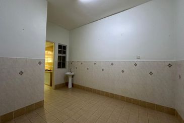 Bandar Laguna Merbok