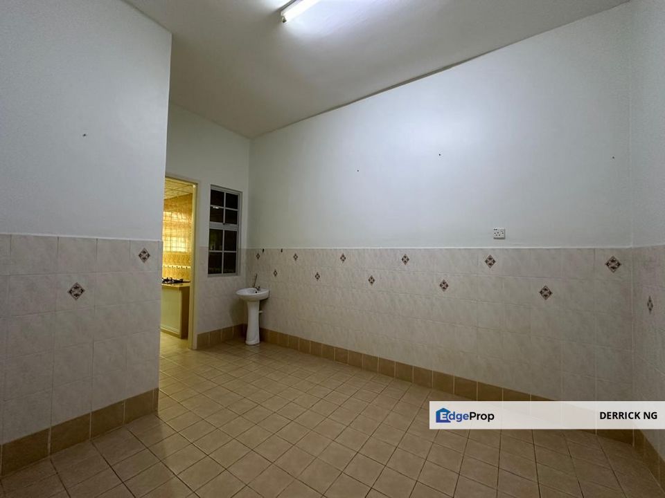 Bandar Laguna Merbok 2 Stry Terrace Below Market Price Fully Extend House for Sale, Kedah, Sungai Petani