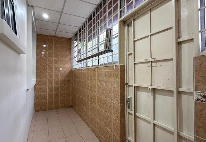 Bandar Laguna Merbok