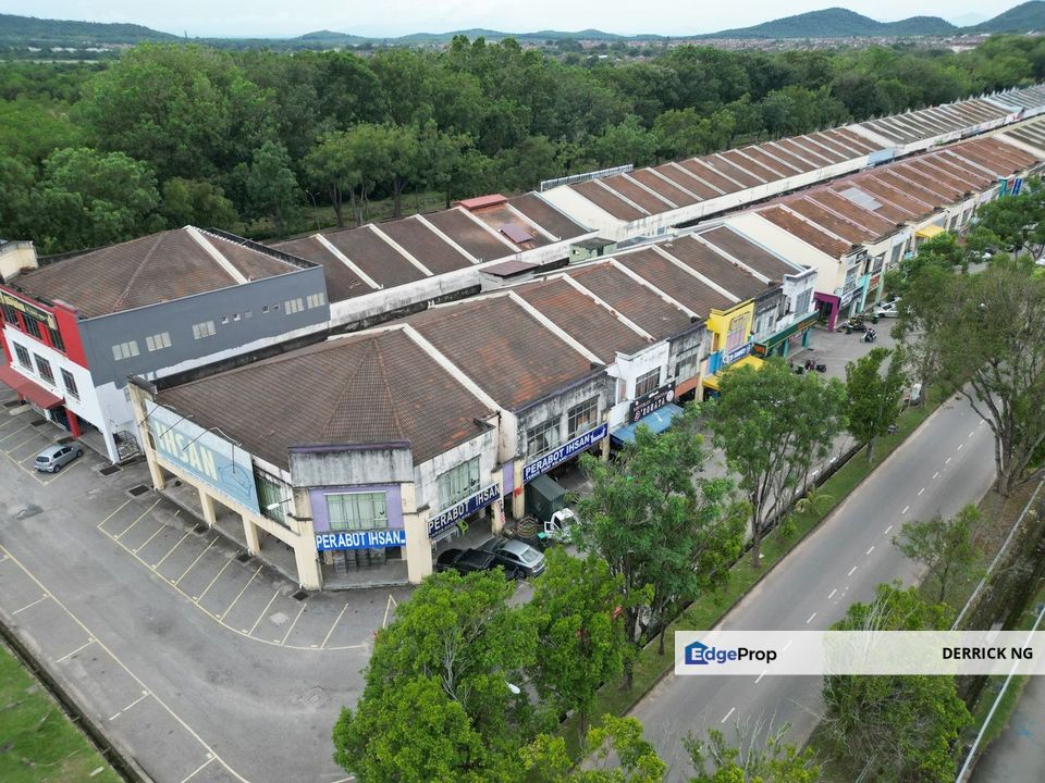 Bandar Puteri Jaya Beside Lotus Ground Floor Shoplot For Rent, Kedah, Sungai Petani