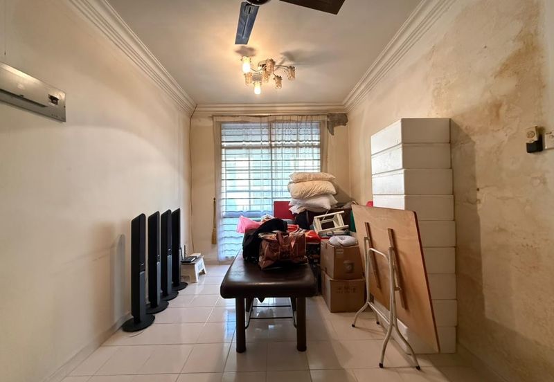 TAMAN LEMBAH IMPIANA