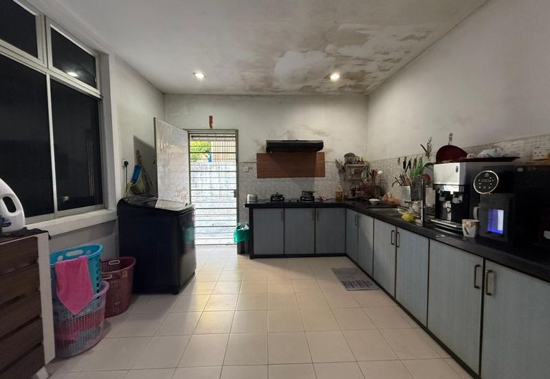 TAMAN LEMBAH IMPIANA