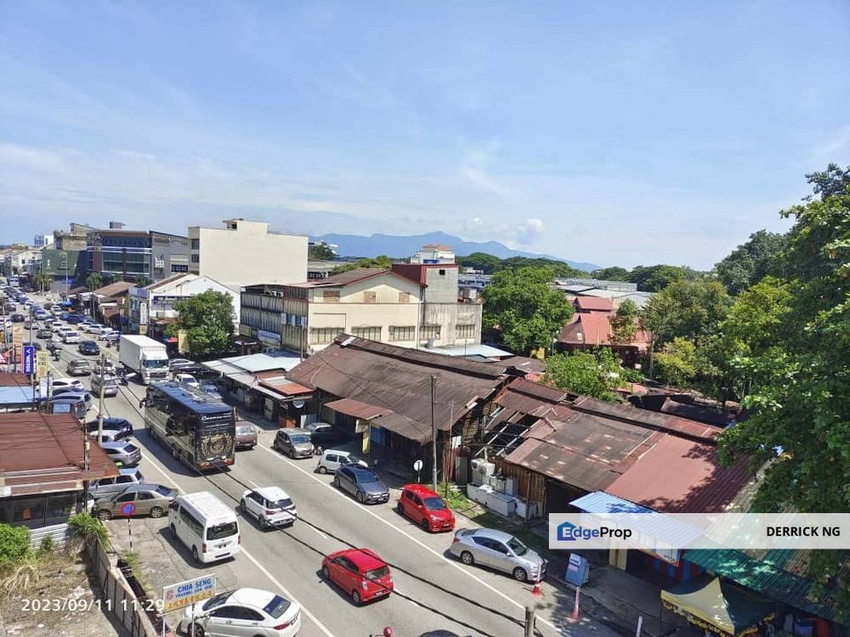 Pekan Lama Sungai Petani Facing Road 4 Stry Shoplot With Pent House For Rent, Kedah, Sungai Petani